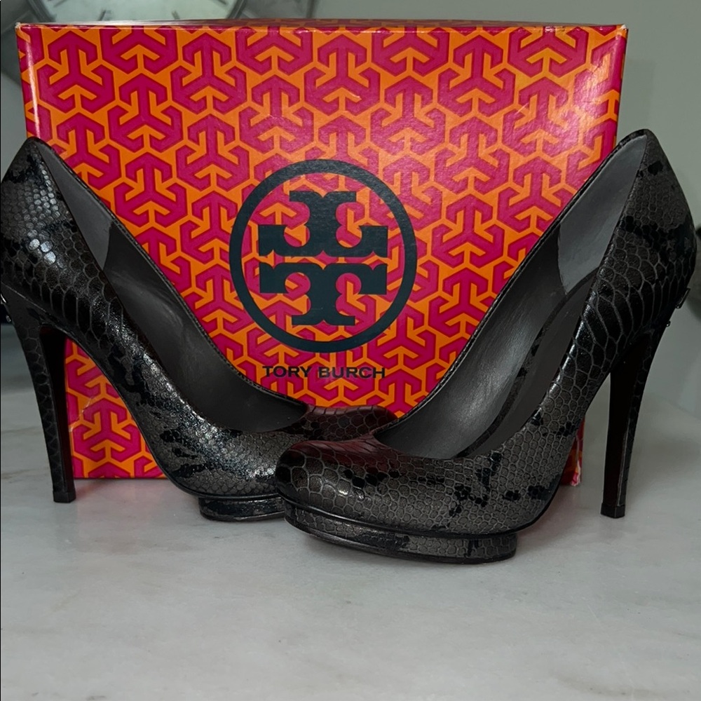 Tory Burch Black Snakeskin Pumps